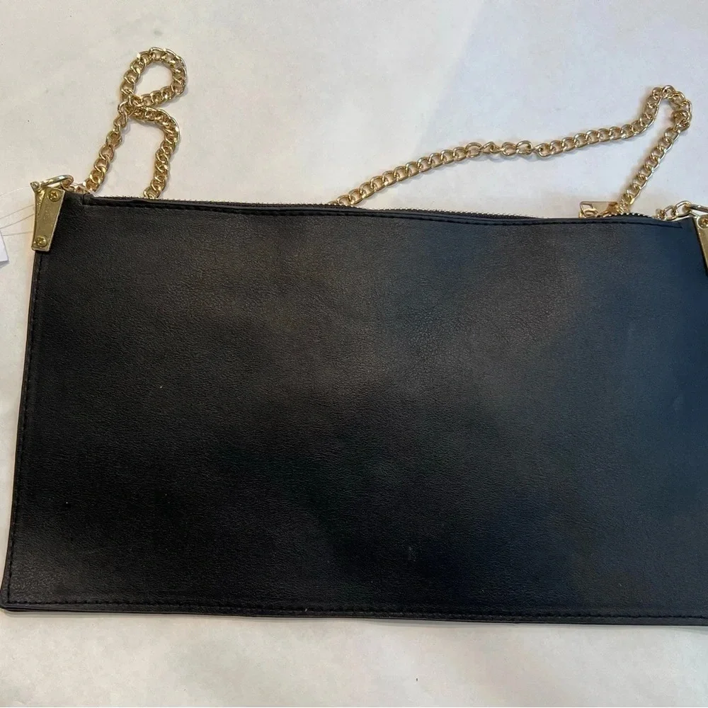 NWT Black Vegan Faux Leather Elegant Classic Zipper Shoulder Clutch Bag Purse
